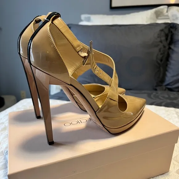 ~JIMMY CHOO Nude Patent Leather Pointed Toe Platform Sandal/Heels Sz 39  $950