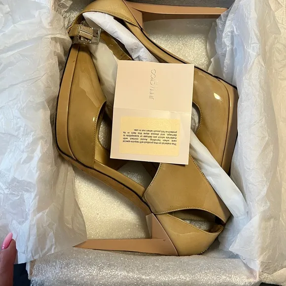 ~JIMMY CHOO Nude Patent Leather Pointed Toe Platform Sandal/Heels Sz 39  $950
