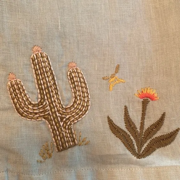 Johnny Was Monroe Natural Linen Elasticated Drawstring Embroidered Shorts SMALL