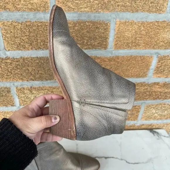 Joie Leather Metallic Gold Wood Stacked Block Heel Point Toe Ankle Boots Sz 37.5