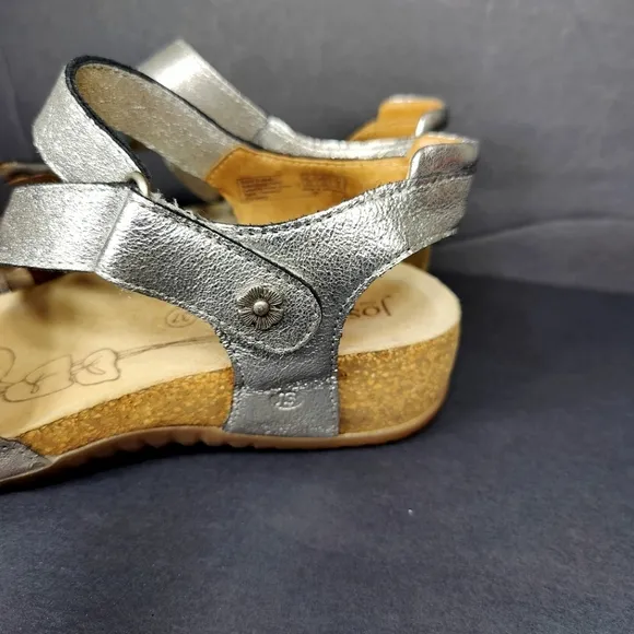 Josef Seibel Women's Natalya Platinum Glitter Strappy Flower Wedge Sandal Sz 6.5