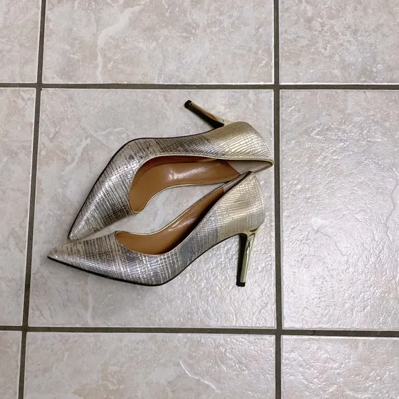 J.Renee silver and gold shoes 7