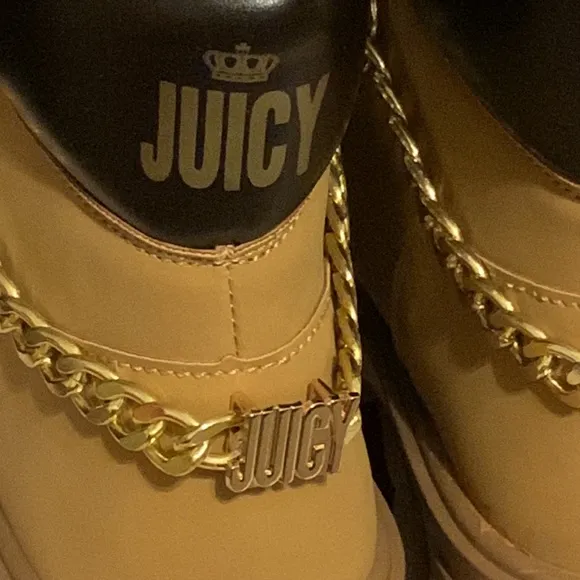 Juicy Couture Women’s Josie Block Heel Lace Up Boots