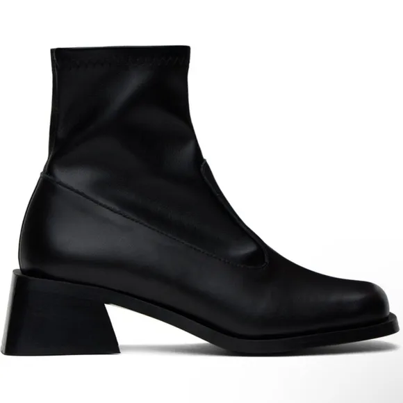 Justine Clenquet Nico Boots