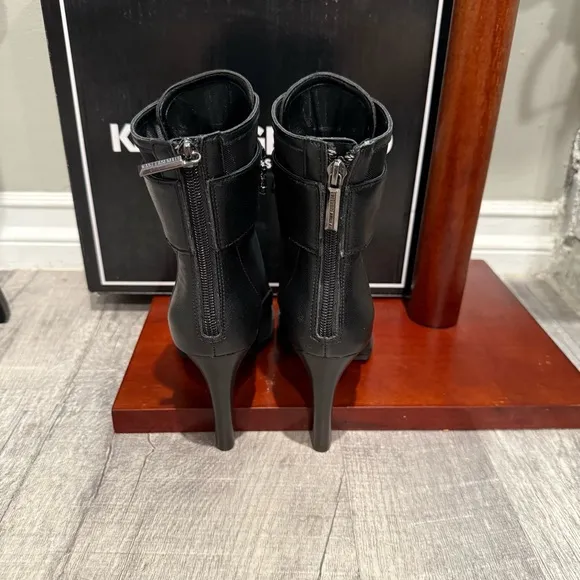 KARL LAGERFELD PARISBlayze‎ Lug Sole Booties