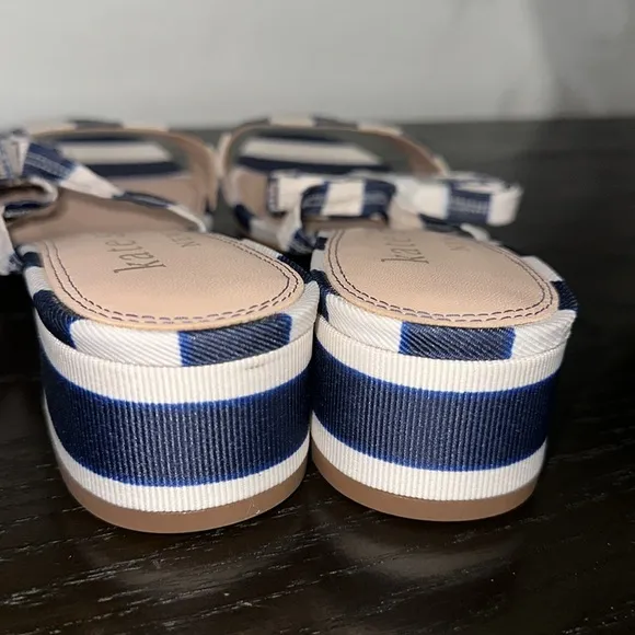 KATE SPADE Aphrodite Sandals in Awning Stripe/Outerspace Blue and White Size 8.5