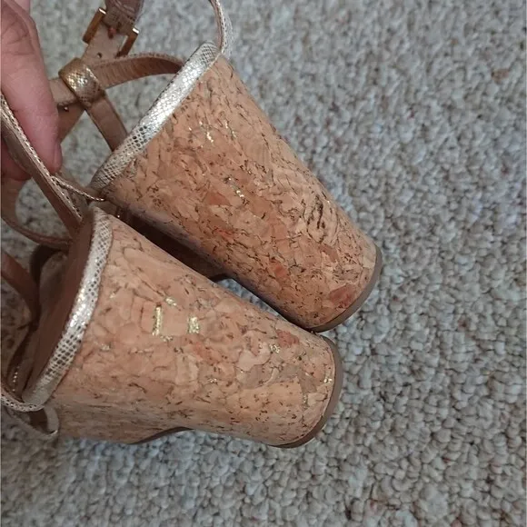 Kate Spade New York 10 GOLD METALLIC LEATHER Cork WEDGE Strappy SANDALS size 6M