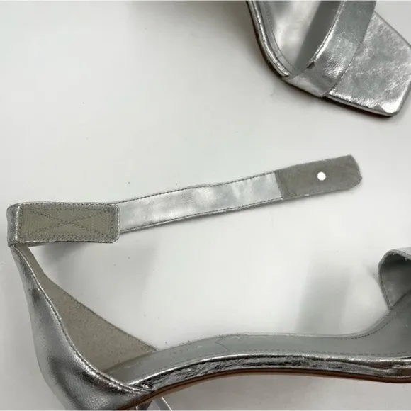 Kendall   Kylie Silver Lexx Clear Block Heel Sandals Size 9