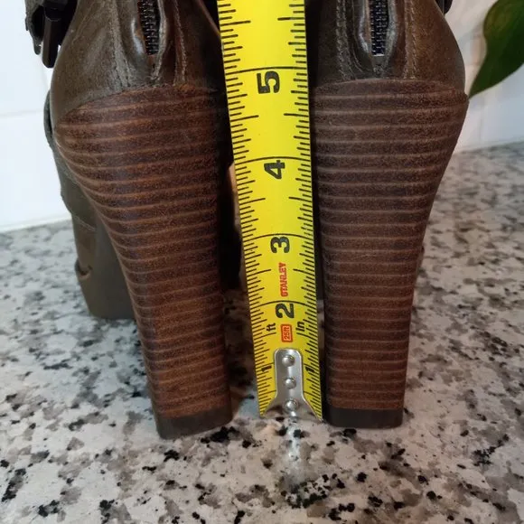 Kenneth Cole Buckle back Zip Knee-High Combat Tall Heel Brown Boots 6M
