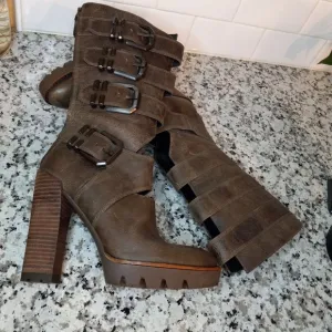 Kenneth Cole Buckle back Zip Knee-High Combat Tall Heel Brown Boots 6M