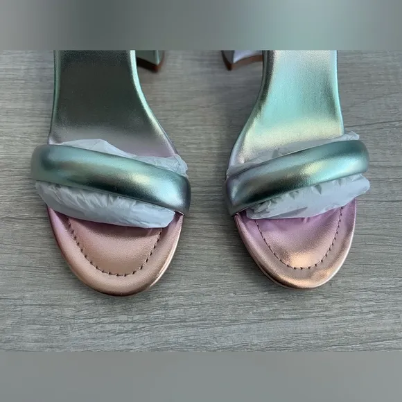 Kenneth Cole New York Women's Luisa Block Heel Sandals Size 5
