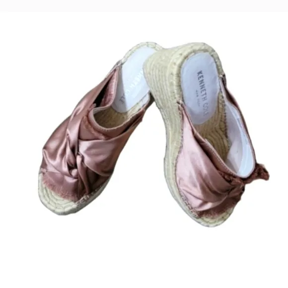 Kenneth Cole Odelle 2 Espadrille Sandals Blush Pink Metallic Satin Twisted Knot