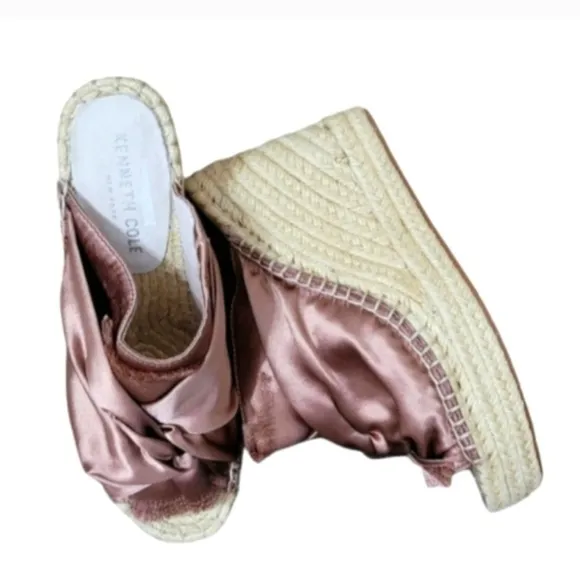Kenneth Cole Odelle 2 Espadrille Sandals Blush Pink Metallic Satin Twisted Knot