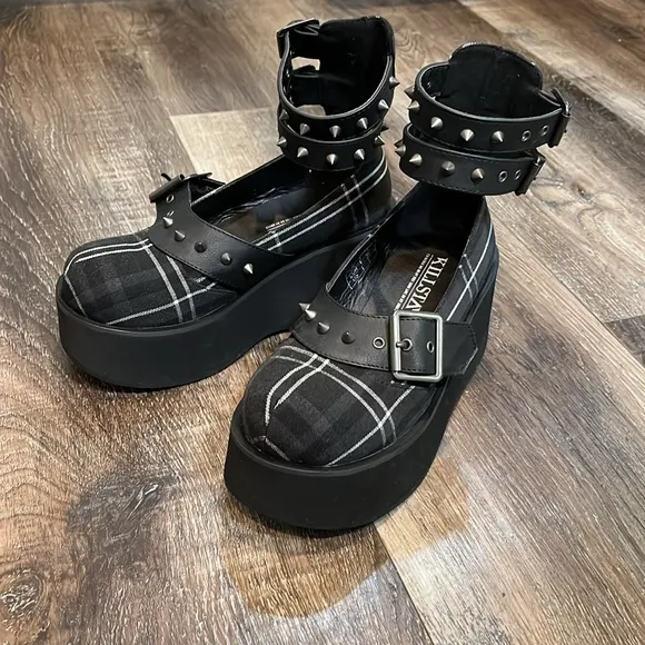 Killstar Bloody Mary Ash Tartan platform shoes