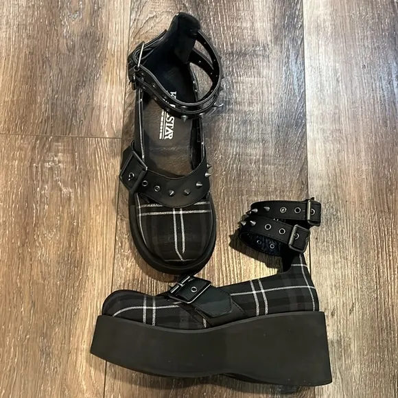 Killstar Bloody Mary Ash Tartan platform shoes