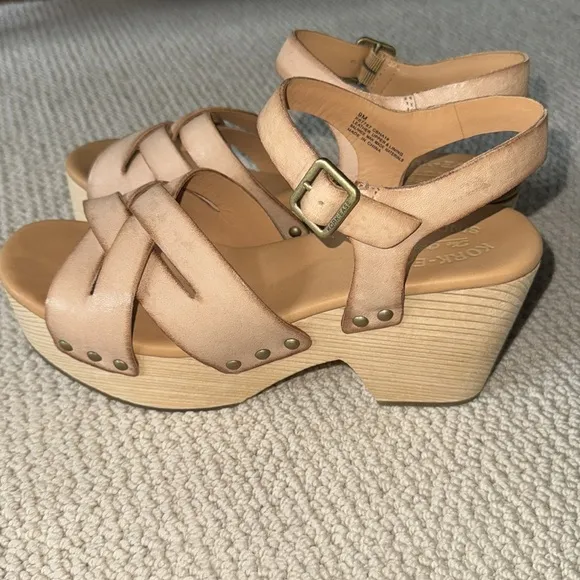 Kork Ease Wausau Platform Leather Sandals Size 9