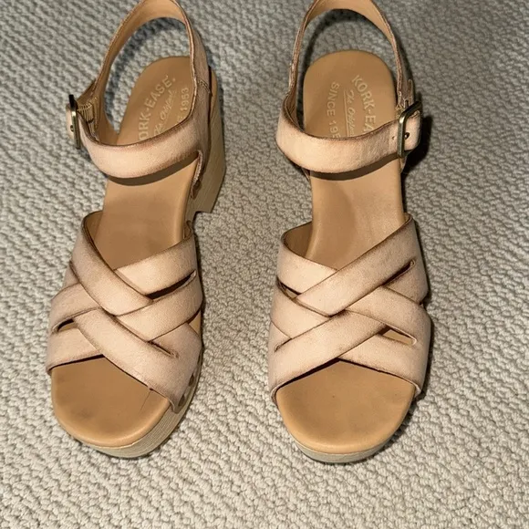 Kork Ease Wausau Platform Leather Sandals Size 9