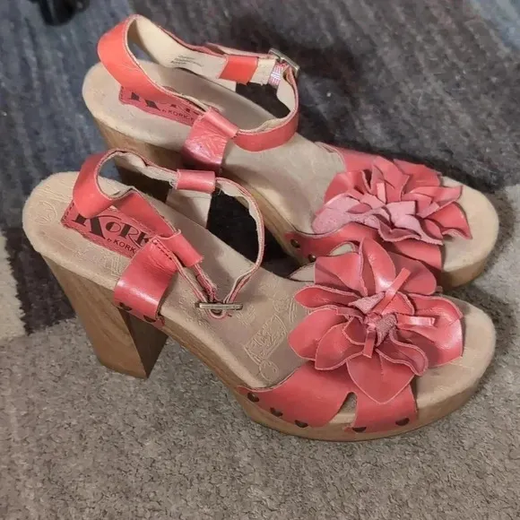 Korks by Kork-Ease Vachetta Aralyn Leather Sandals