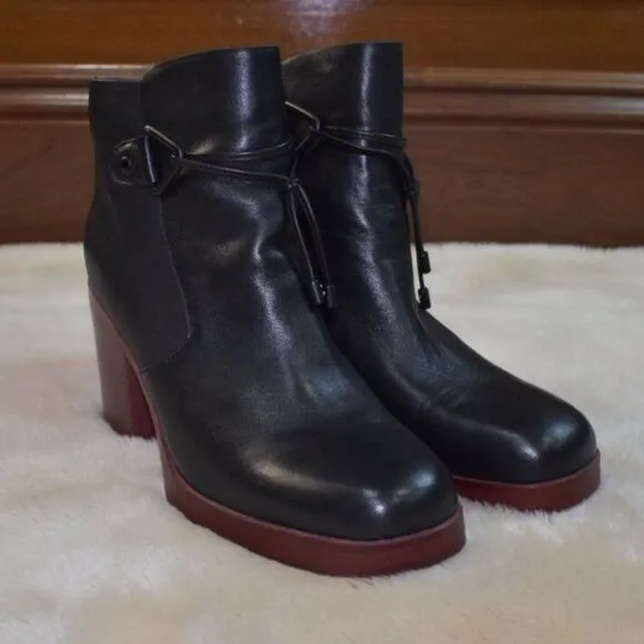 Korks Mertle Boots Womens Size 9.5 Black Leather Block Heel Platform Bootie