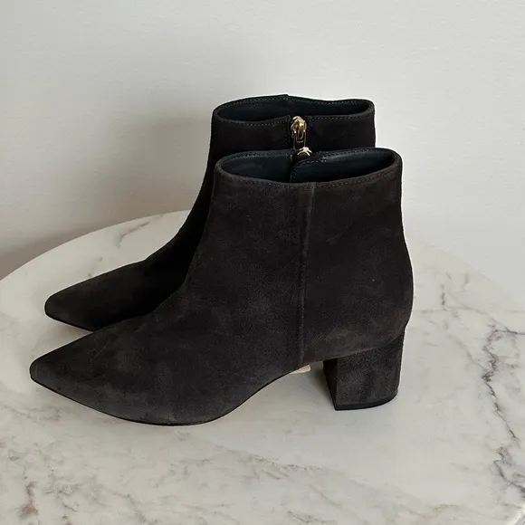 L'AGENCE NEW Jeanne Block Heel Bootie Charcoal Gray Pointed Toe Size 6 US 36