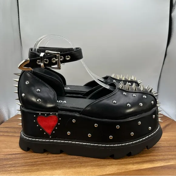 Lamoda Dolls Kill Studded Spiked Platform Heart Shoes Black Goth Punk‎ Women's 7