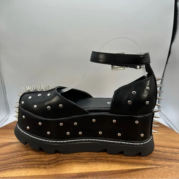 Lamoda Dolls Kill Studded Spiked Platform Heart Shoes Black Goth Punk‎ Women's 7