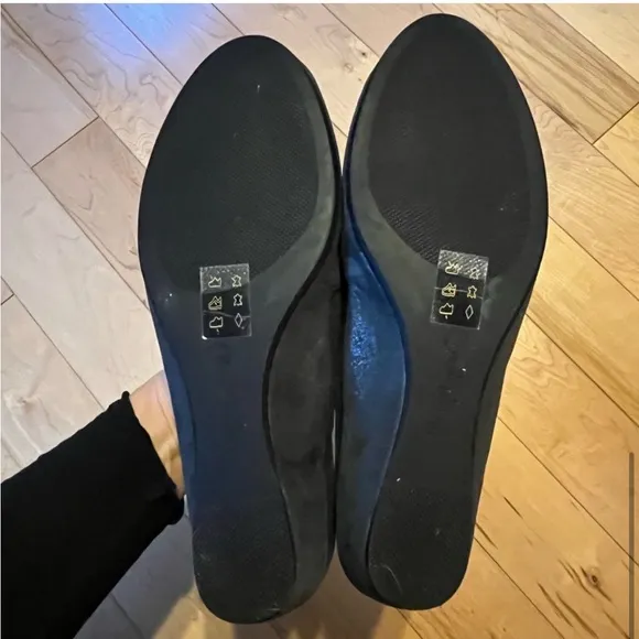 L'Amour Des Pieds Collection Bracey Slip-OnWedge Shoes Black Leather size 8.5