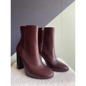 Lanvin NWOB Plum Leather Block Heel Ankle Boots Sz 37