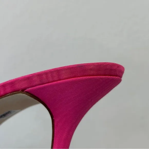 Larroude Colette Ruffled High Heel Sandals in Ariana Magenta, Size 7, New in Box