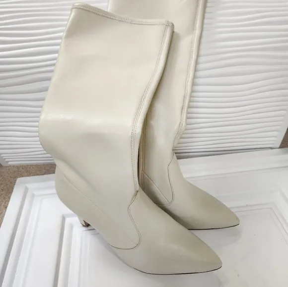 LARROUDE WOMEN CHRISSY POINTED TOE BLOCK HEEL BOOTS SIZE 8.5