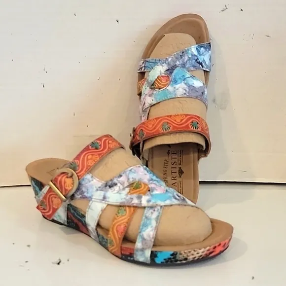 L'ARTISTE SPRING STEP COLORFUL LEATHER 2&quot; WEDGE HEEL SANDALS (sz US 7 or Euro 38