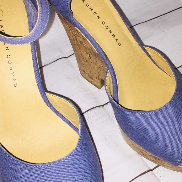 Lauren Conrad Madison Periwinkle wedge sandals