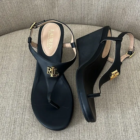 LAUREN Ralph Lauren Jeannie sandals Black logo gold tone  Wedge T-Strap