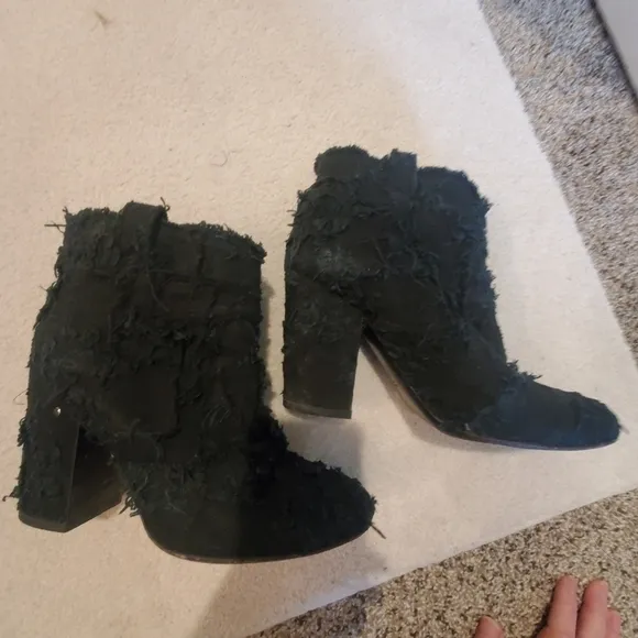 Laurence Dacade Riding Boots. Ankle. Black sz 9.5 (39.5). Block heel. Round toe
