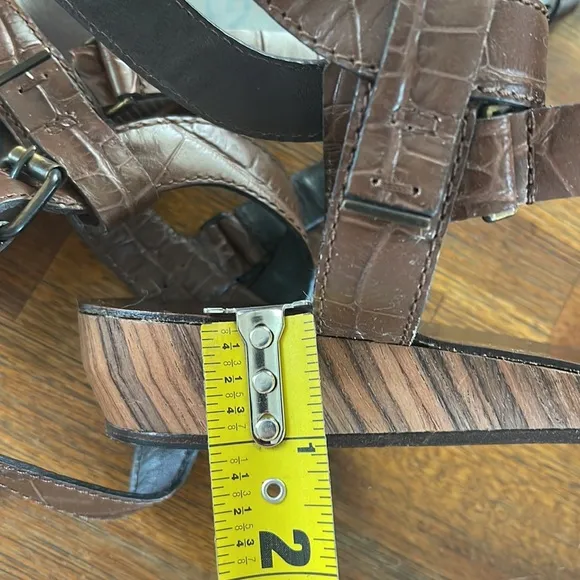 Lavin Brown Leather w‎ Metallic Brown Toe Strap wedge sandals size 42 / 11 10.5