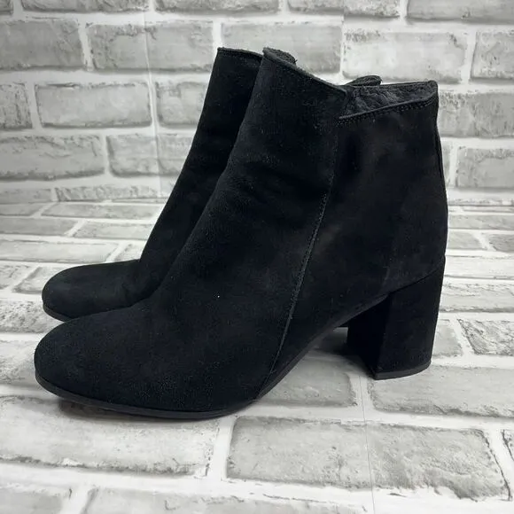 Lavorazione Artigiana Women's 9 Black Suede Made in Italy Block Heel Ankle Boots