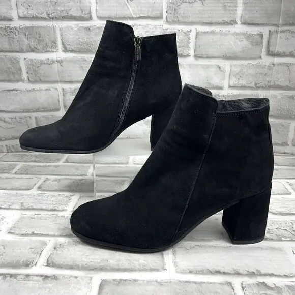 Lavorazione Artigiana Women's 9 Black Suede Made in Italy Block Heel Ankle Boots