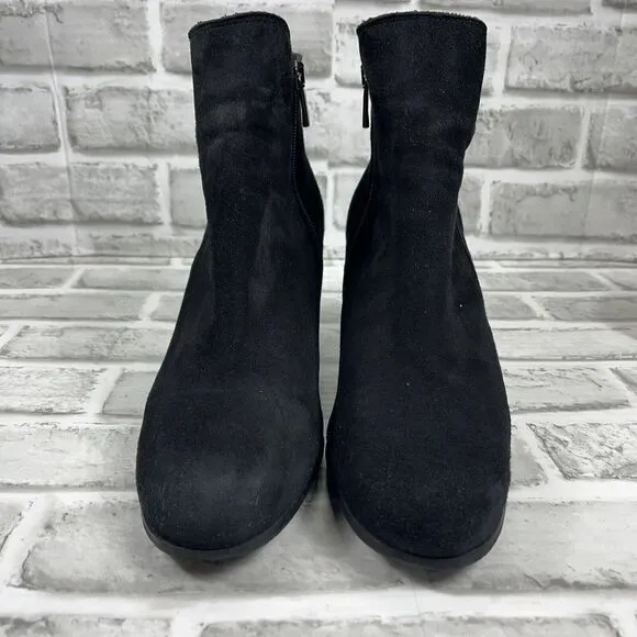 Lavorazione Artigiana Women's 9 Black Suede Made in Italy Block Heel Ankle Boots