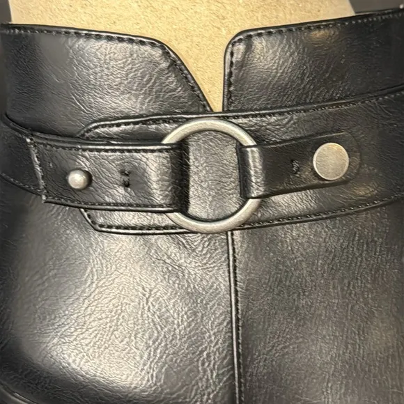 Life Stride Boot Black Miranda Block Heel Faux‎ Leather in Size 9  New