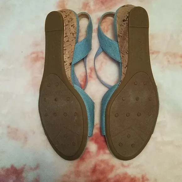 Life Stride 💙 Wedge Sandals 💙