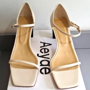 LIKE NEW Aeyde Cream Leather Sandals Size 41! RARE!