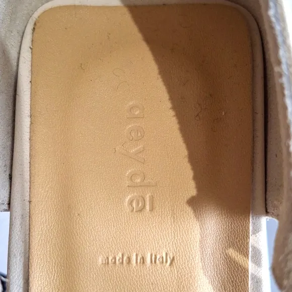 LIKE NEW Aeyde Cream Leather Sandals Size 41! RARE!