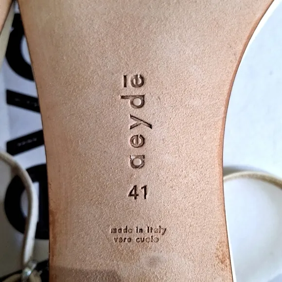 LIKE NEW Aeyde Cream Leather Sandals Size 41! RARE!