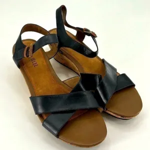 Like new Cobb Hill black leather wedge sandals size 12 no box
