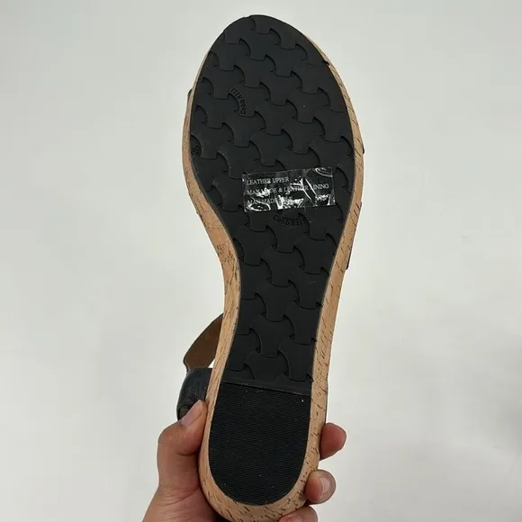 Like new Cobb Hill black leather wedge sandals size 12 no box
