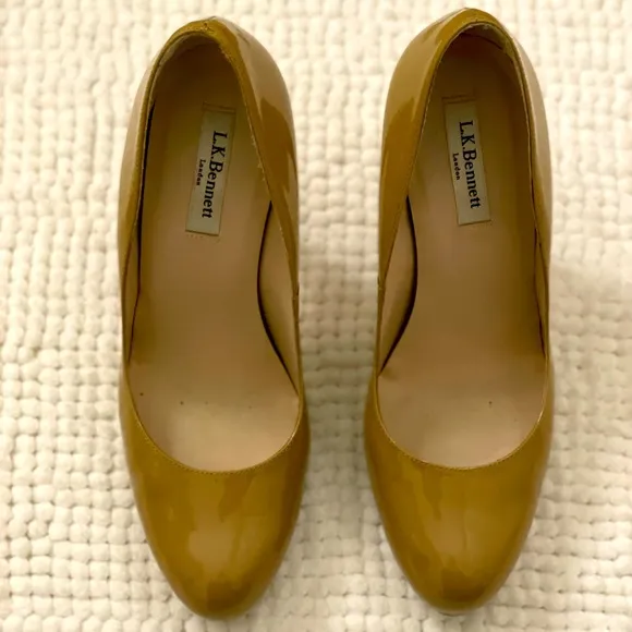 LK Bennett Sledge Beige Patent Platform Courts
