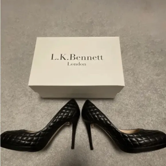 LK Bennett Sledge Black Quilted Nappa Heels Platform Court Shoes Size EU38.5/US8