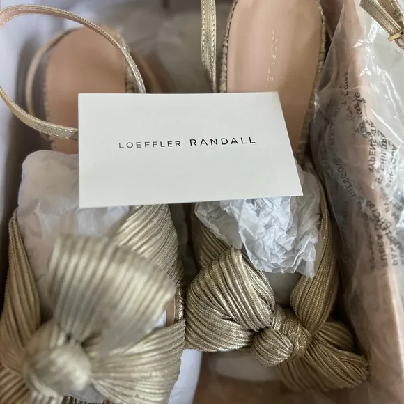 Loeffler Randal Bow Platinum Heel