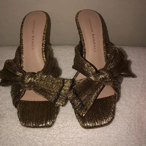 Loeffler Randall Claudia bow slim heel oro gold sandals 35=5