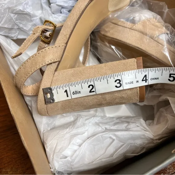 LOFT Ankle Strap Block Heel Sandals size 8.5